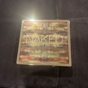 Urban decay Naked on the Run Palette